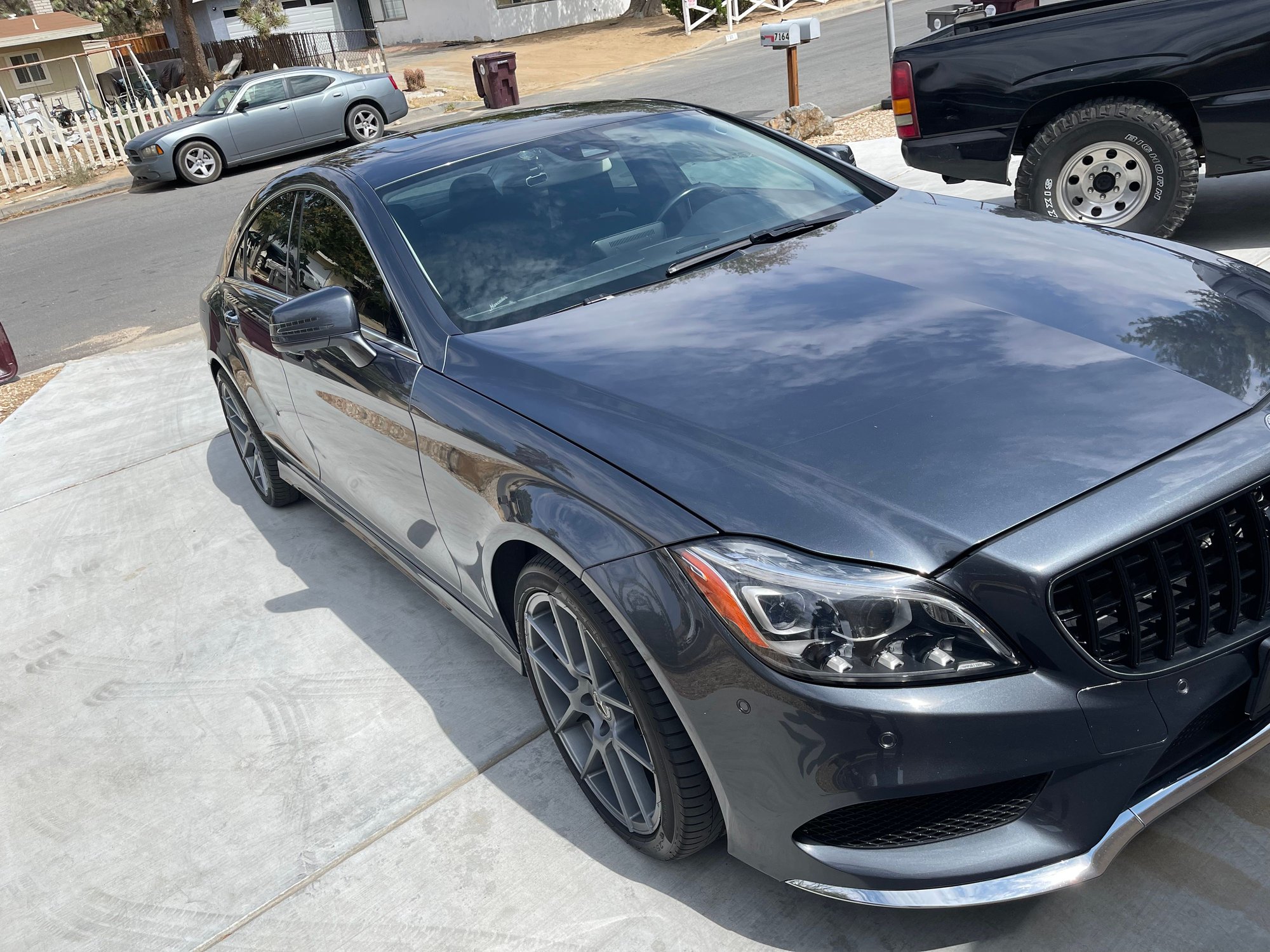 2015 Mercedes-Benz CLS550 - Mercedes Benz 2015 W218 CLS550 RWD 9speed auto Gray-M Black leather very clean - Used - VIN WDDLJ7DB9FA149370 - 59,200 Miles - 8 cyl - 2WD - Automatic - Sedan - Black - Yucca Valley, CA 92284, United States