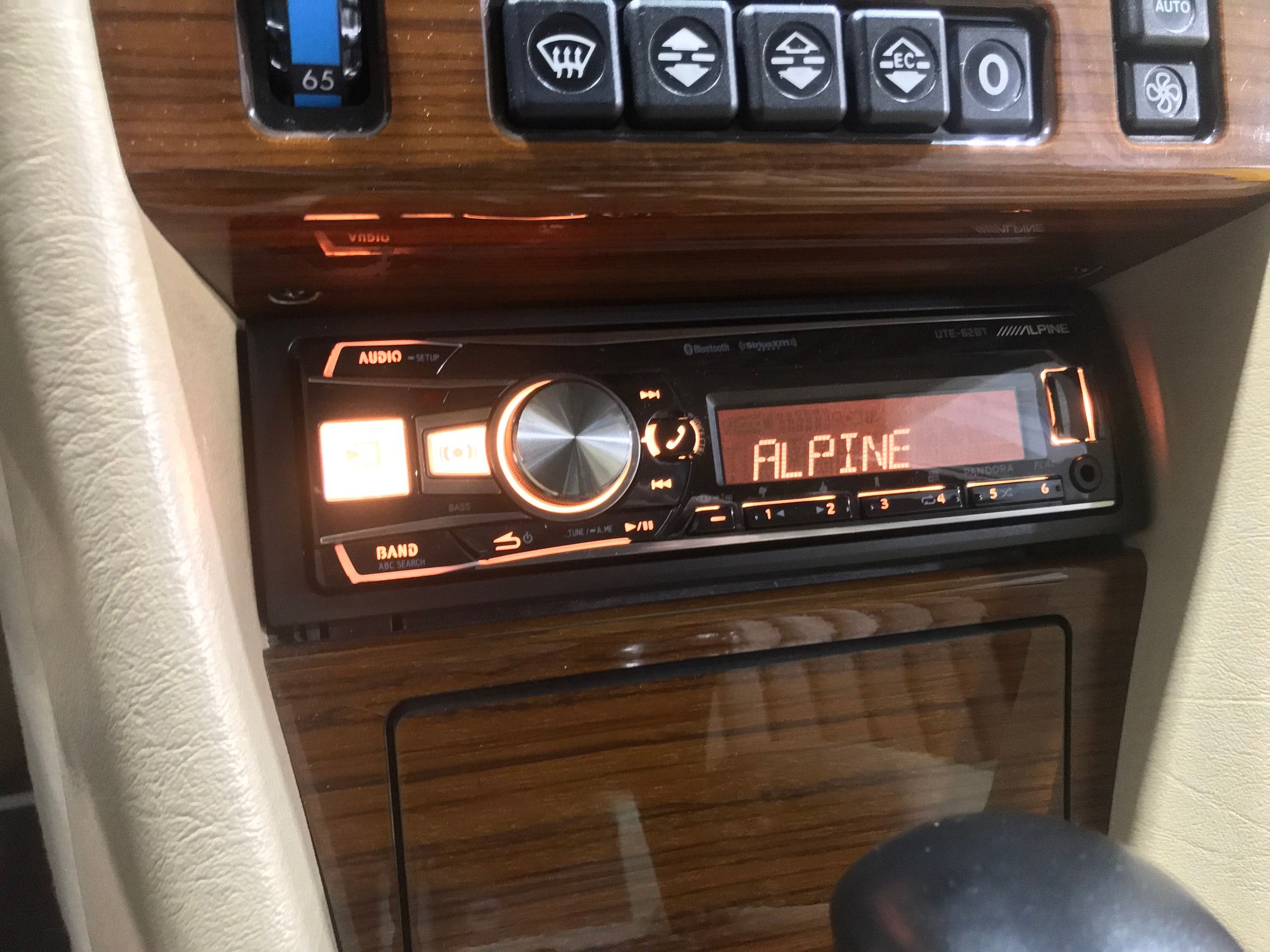 1995 Mercedes-Benz E300 - 1995 Mercedes-Benz E300 Diesel (Garage kept, dealership serviced, adult owned) - Used - VIN WDBEB31E6SC157429 - 239,801 Miles - 6 cyl - 2WD - Automatic - Sedan - Other - Manassas Park, VA 20111, United States