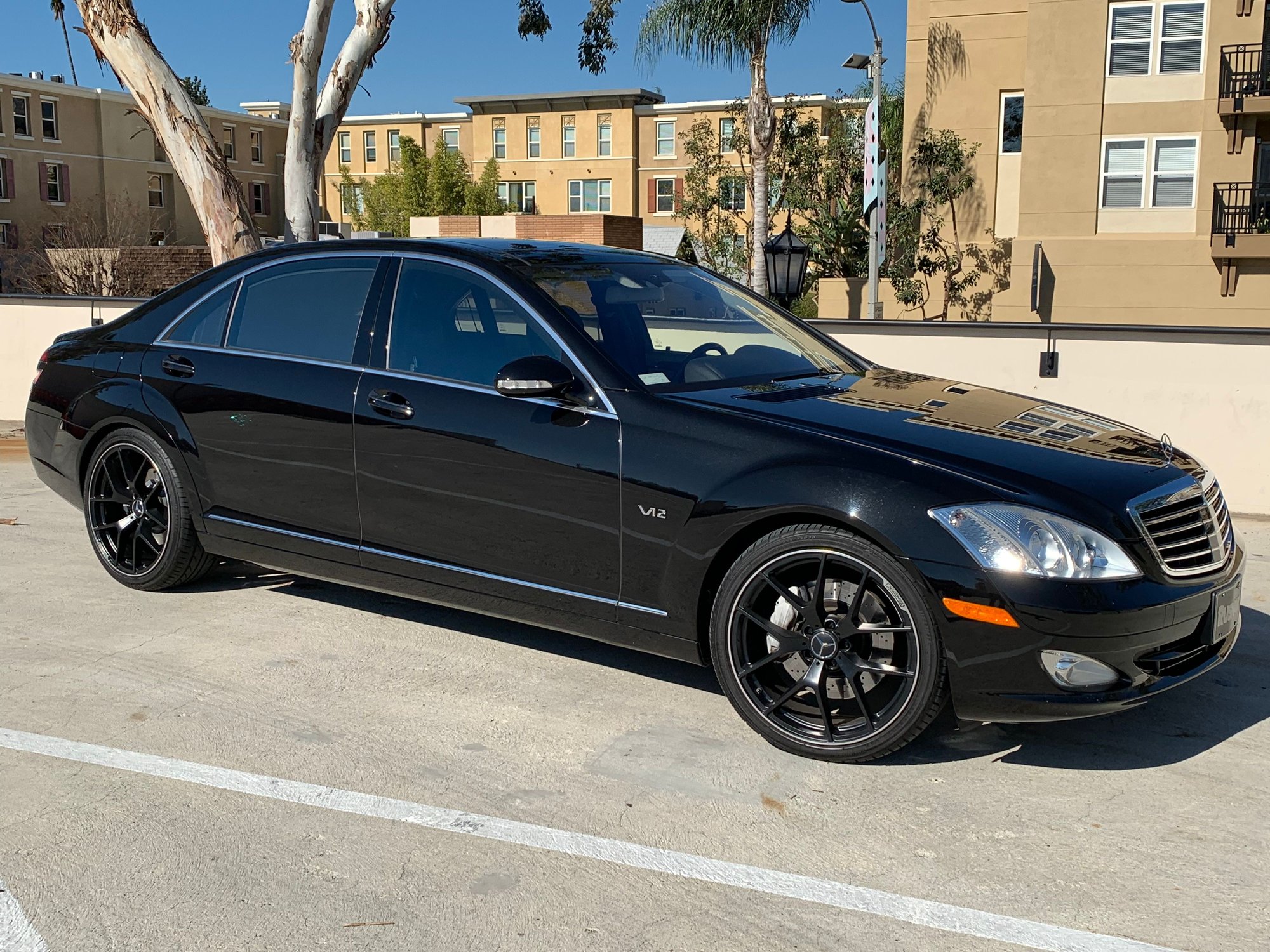 2007 Mercedes-Benz S600 - 2007 S600 V12 excellent condition! - Used - VIN WDDNG76X87A088871 - 95,750 Miles - 12 cyl - 2WD - Automatic - Sedan - Black - Pasadena, CA 91105, United States