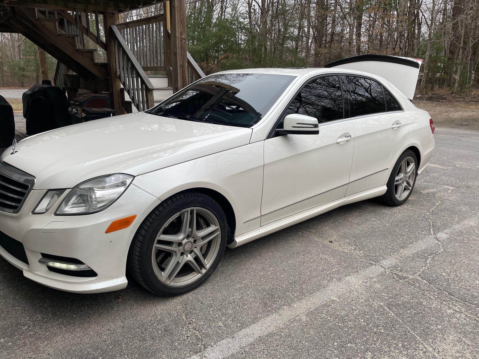 2012 Mercedes-Benz E550 - FS- E550 4matic tuned 487whp / 588wtq. Well maintained - Used - VIN Wddhf9bb4ca565179 - 148,000 Miles - 8 cyl - AWD - Automatic - Sedan - White - Mansfield, MA 02048, United States