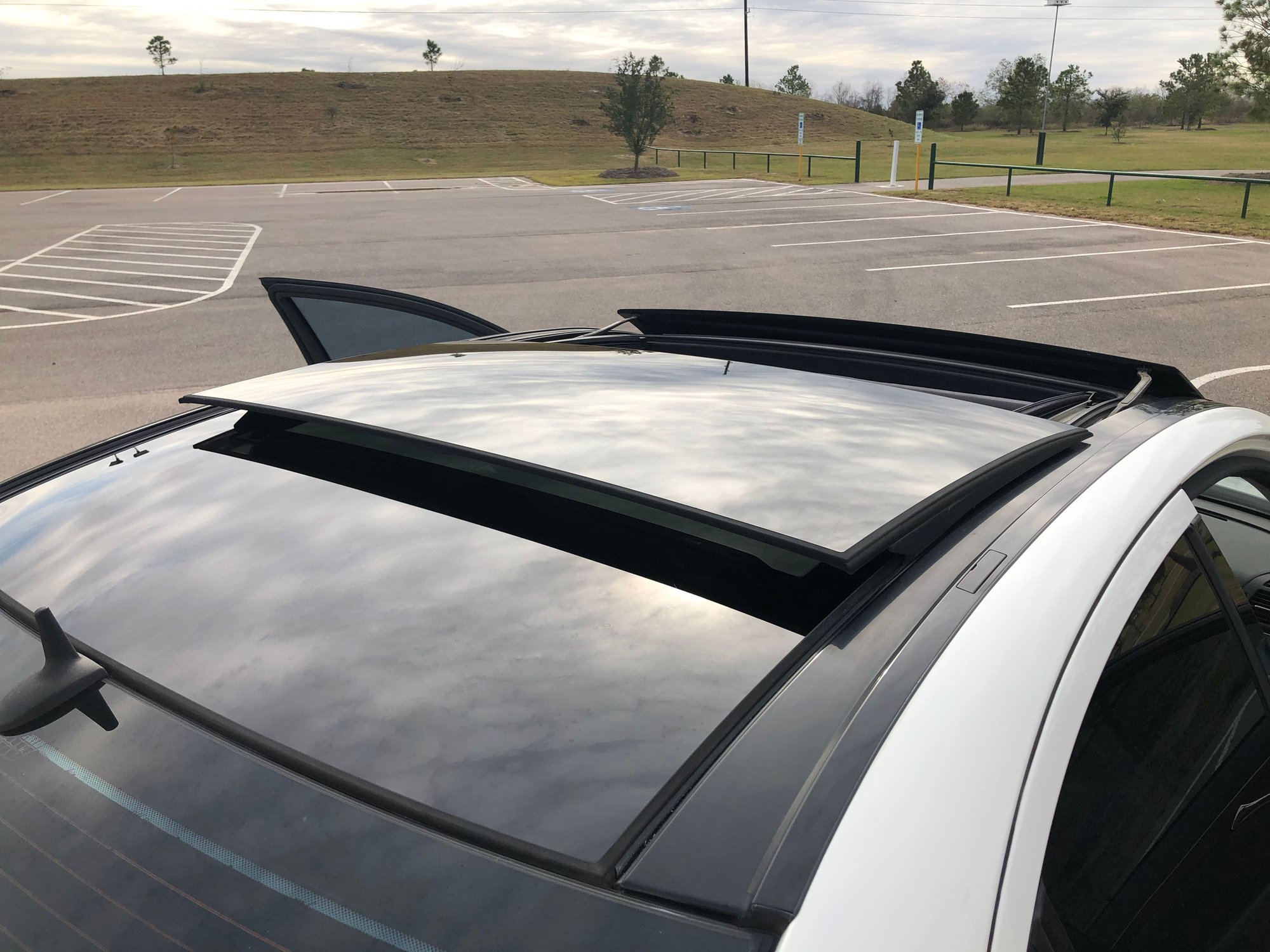 2006 Mercedes-Benz E55 AMG - 2006 Mercedes-Benz E55 - Used - VIN WDBUF76J76A881421 - 80,929 Miles - 8 cyl - 2WD - Automatic - Sedan - White - Cypress, TX 77433, United States