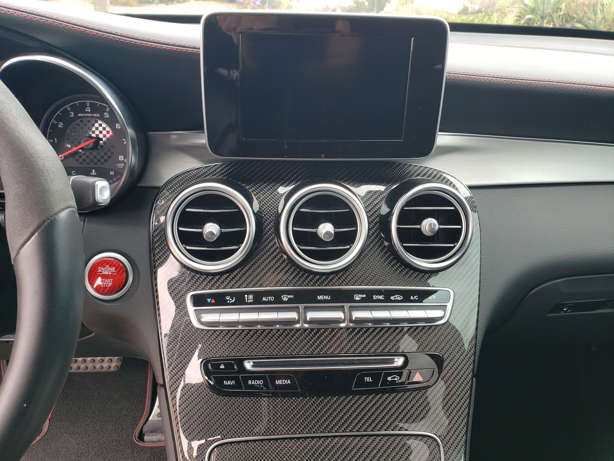 2019 Mercedes-Benz GLC43 AMG - 2019 GLC 43 AMG 38100 miles - Used - VIN WDC0G6EB4KF508670 - 38,300 Miles - 6 cyl - AWD - Automatic - SUV - Gray - San Diego, CA 92108, United States