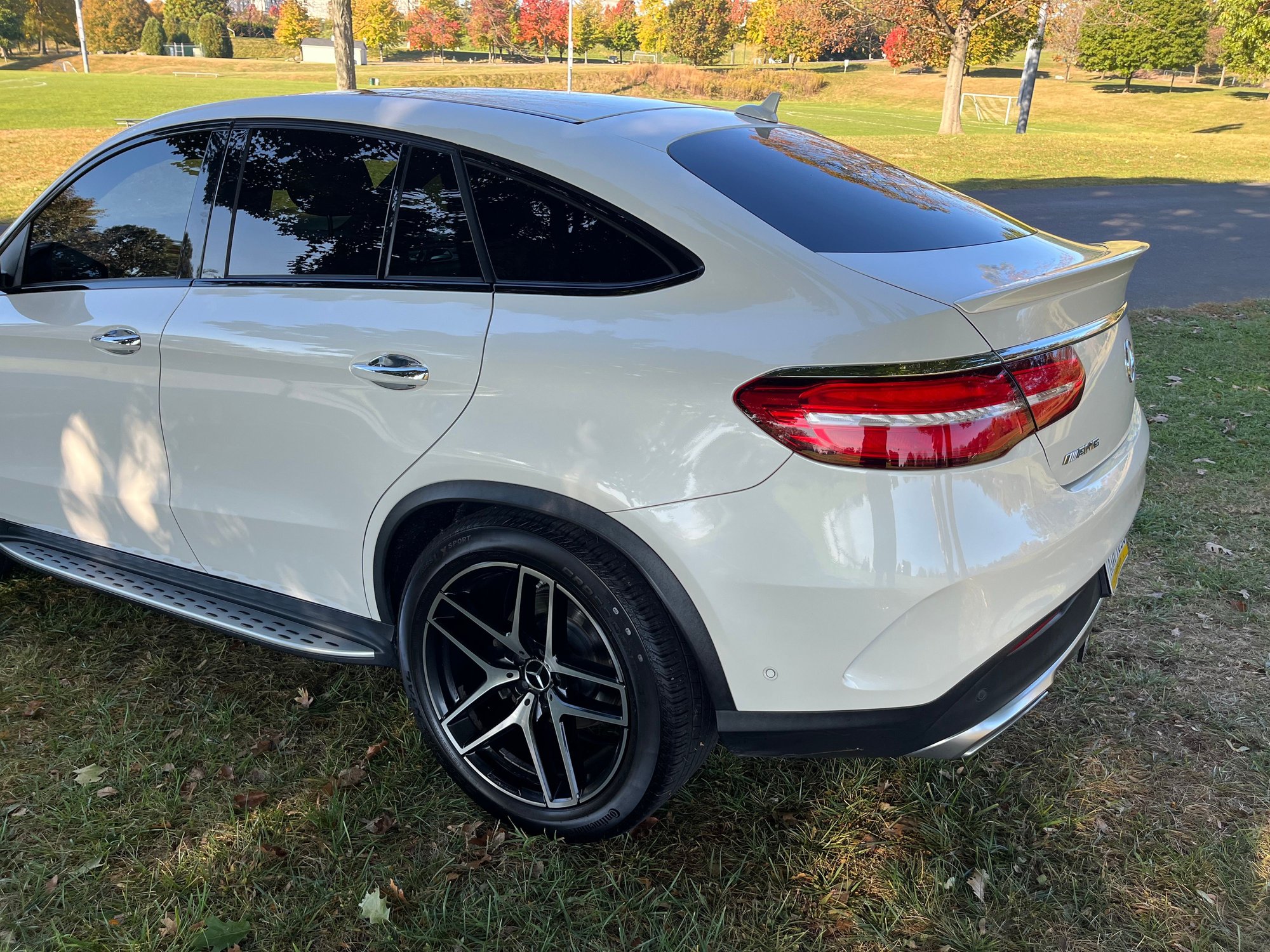2017 Mercedes-Benz GLE43 AMG - 2017 Mercedes-Benz AMG GLE 43 Coupe 4MATIC - Used - VIN 4JGED6EB8HA066370 - 69,033 Miles - 6 cyl - 4WD - Automatic - Coupe - White - Allentown, PA 18104, United States