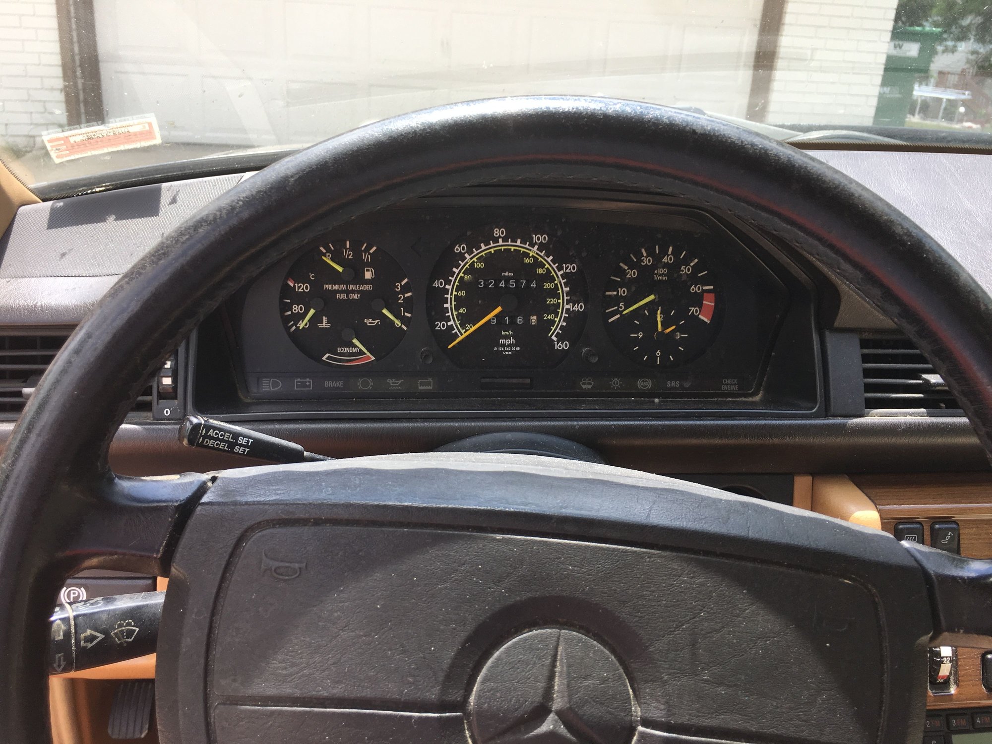 1988 Mercedes-Benz 300CE - Mercedes 300CE-- $3000 OBO - Used - VIN WDBEA50D9JA600870 - 324,608 Miles - 6 cyl - 2WD - Automatic - Coupe - Black - Overland Park, KS 66213, United States