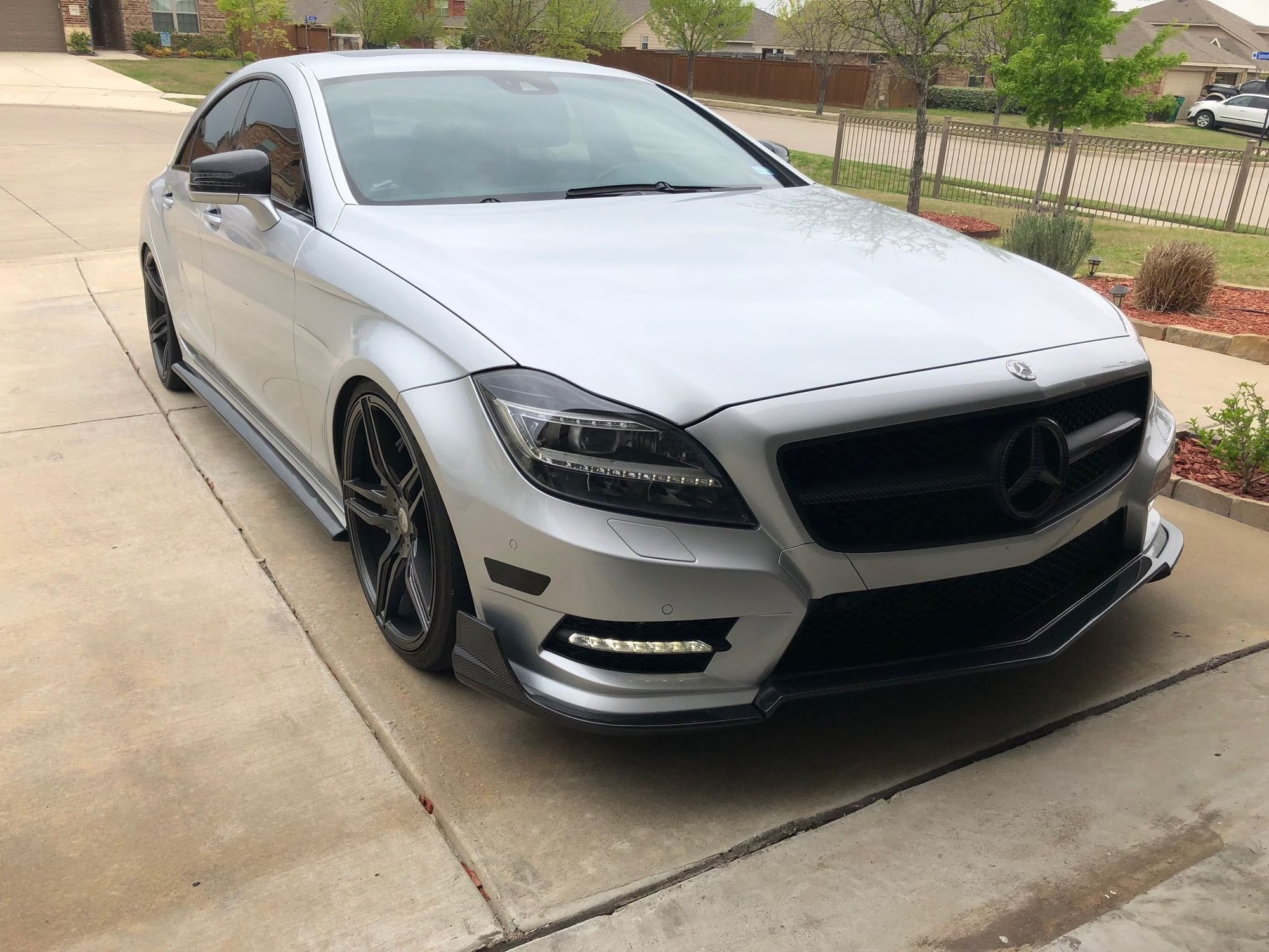 Exterior Body Parts - Ikonic Motorsports Side Skirts for W218 CLS550 with AMG Sport Kit - Used - Forney, TX 75126, United States