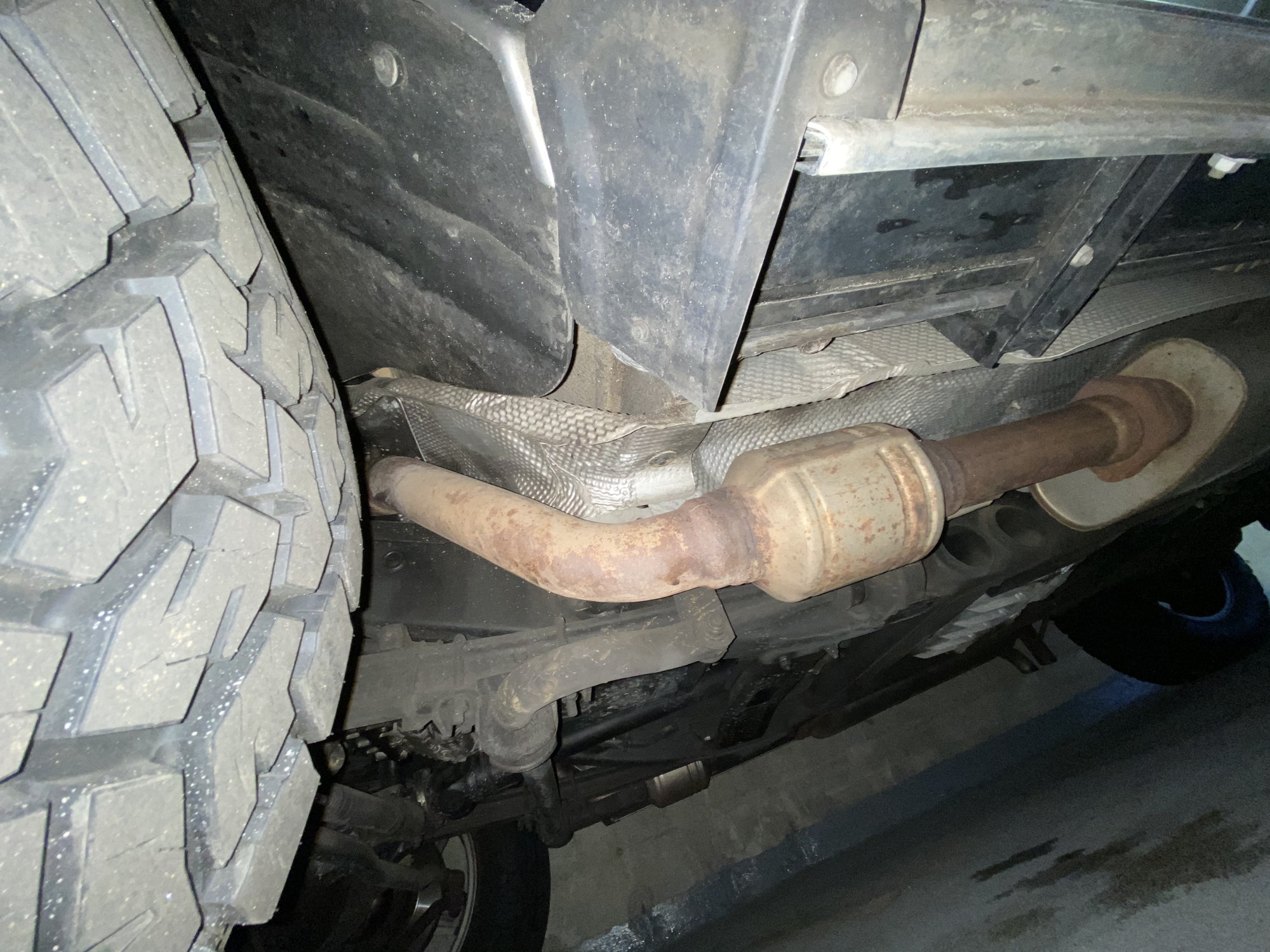 Why Is My Vehicle's Exhaust Pipe Rusting? - JB Tools Inc.