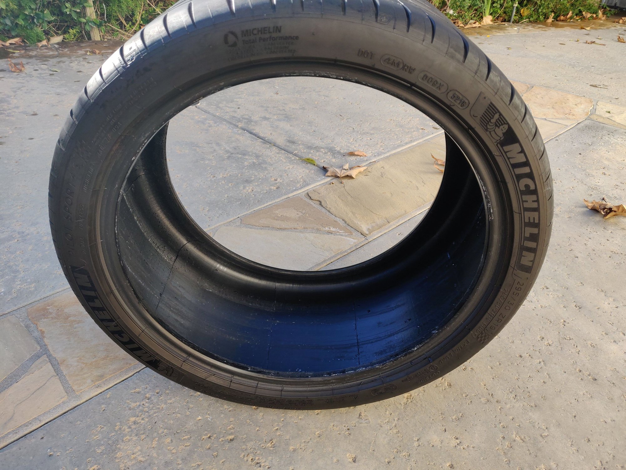 Wheels and Tires/Axles - Michelin Pilot SPort 4s 295/30/19 - Used - 1985 to 2021 Mercedes-Benz E63 AMG - Orange, CA 92867, United States