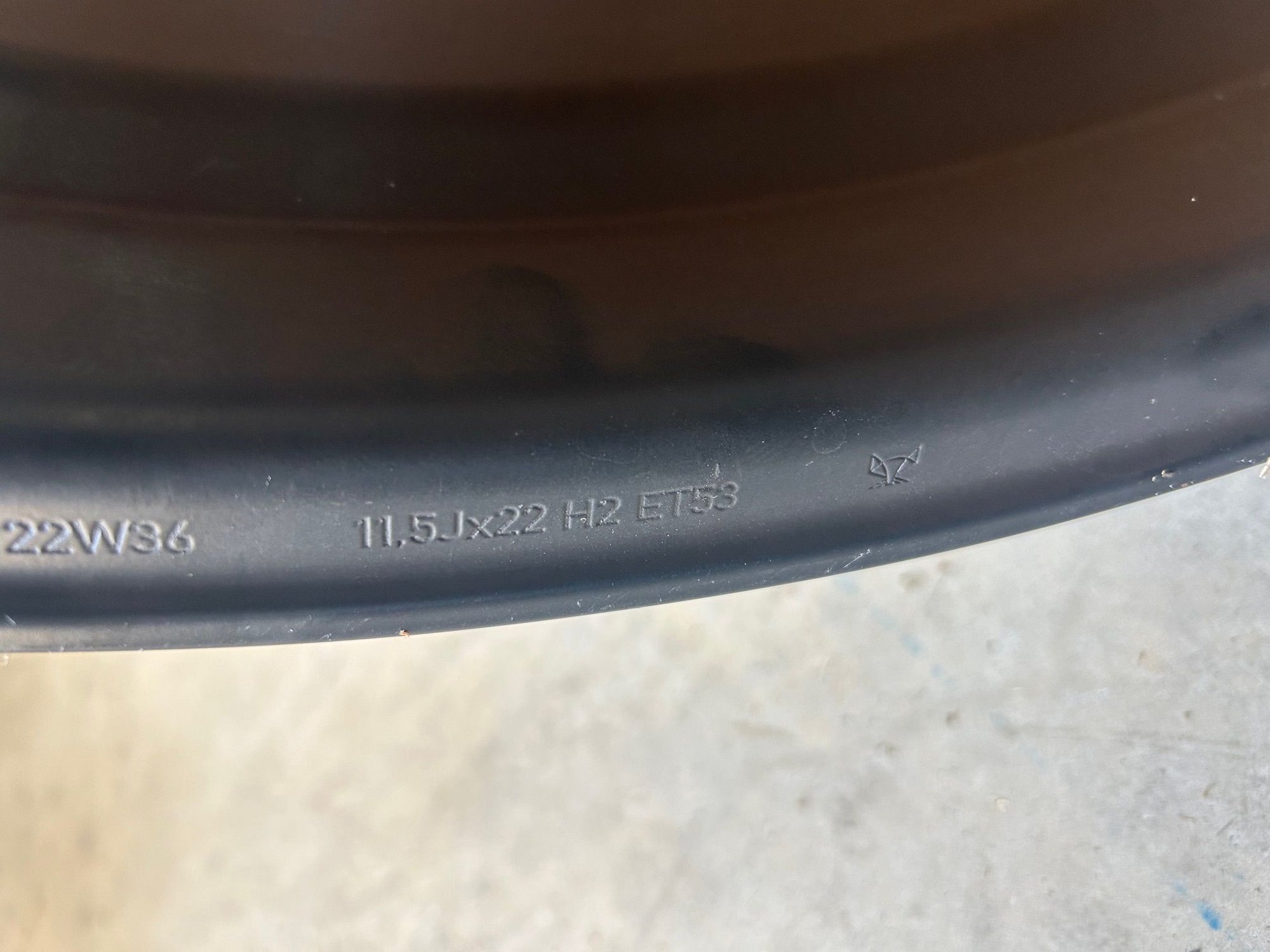 Wheels and Tires/Axles - 2024 GLE53 AMG Staggered 22" Wheels - Used - 0  All Models - Jacksonville, NC 28546, United States