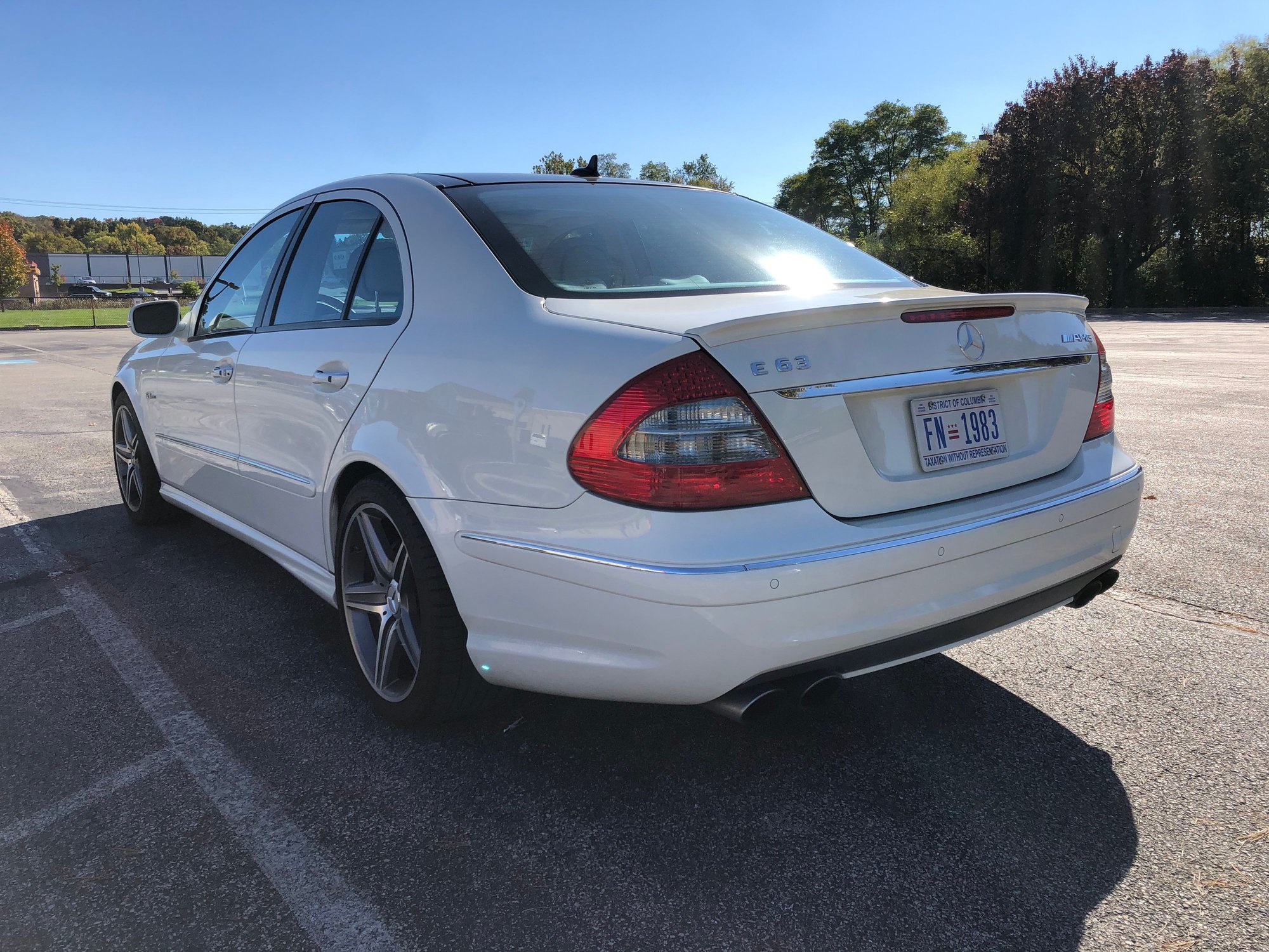 2009 Mercedes-Benz E63 AMG - Excellent Condition W211 E63 - Used - VIN WDBUF77X89B411514 - 122,000 Miles - 8 cyl - 2WD - Automatic - Sedan - White - Washington, DC 20001, United States