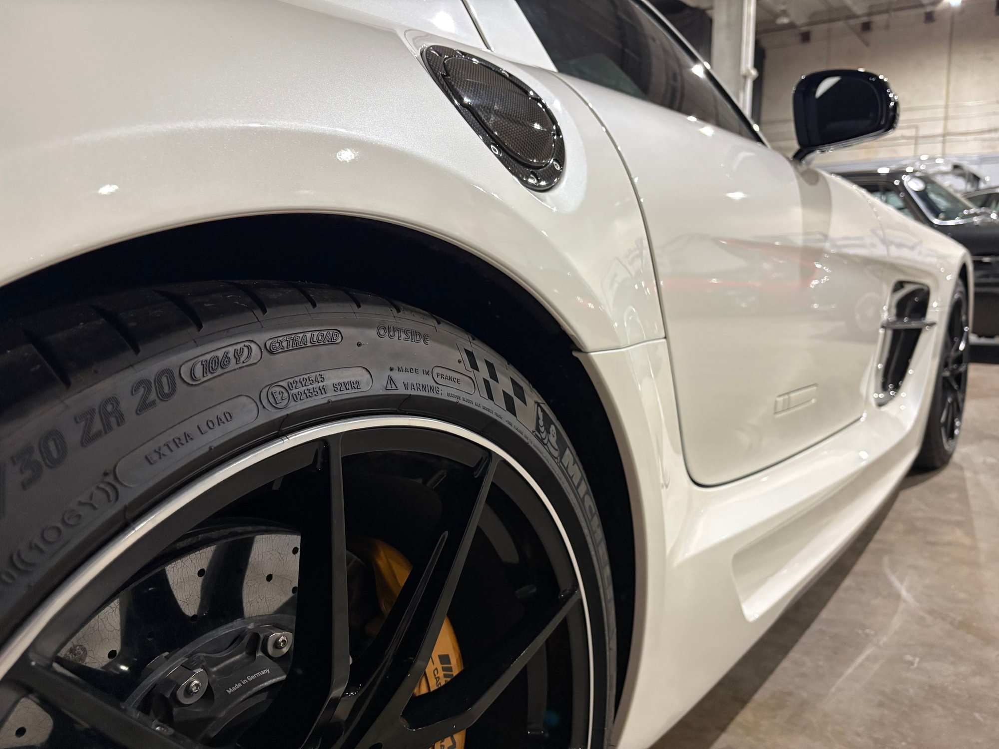 2014 Mercedes-Benz SLS AMG - SLS BLACK SERIES in designo Mystic White with 3655 miles - Used - VIN wddrj7ha6ea010789 - 3,655 Miles - 8 cyl - 2WD - Automatic - Coupe - White - Miami, FL 33143, United States