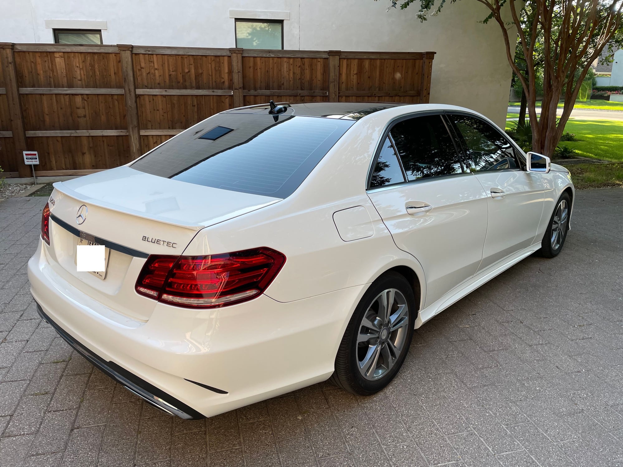 2014 Mercedes-Benz E250 - 2014 Mercedes-Benz E250 Bluetec - Extremely Clean, Well Serviced - Used - VIN WDDHF0EB7EA853496 - 129,500 Miles - 4 cyl - 2WD - Automatic - Sedan - White - Dallas, TX 75230, United States