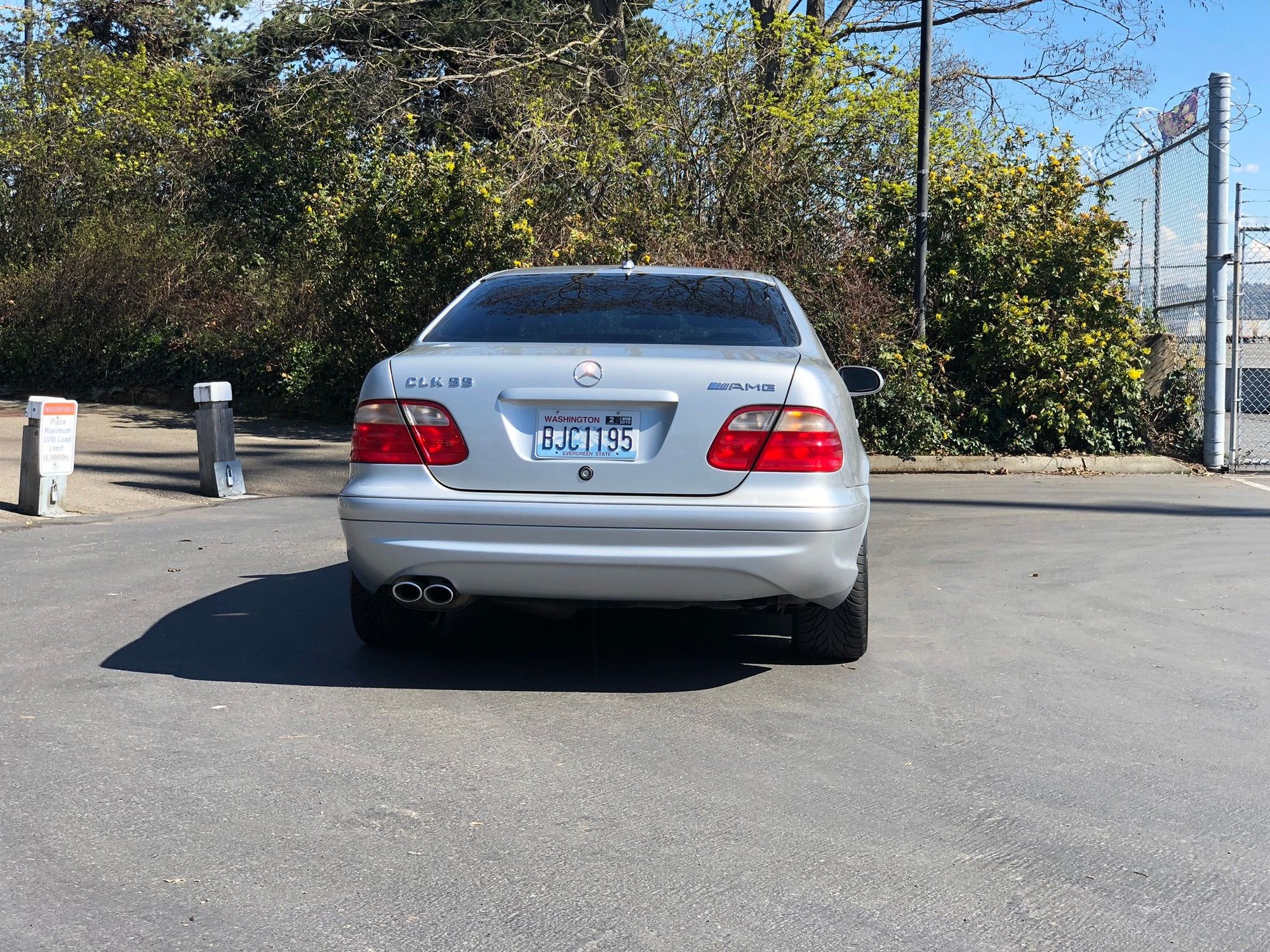 2001 Mercedes-Benz CLK55 AMG - 2001 CLK55 AMG 75k miles - Used - VIN wdblj74g71f168273 - 8 cyl - 2WD - Automatic - Coupe - Silver - Seattle, WA 98116, United States