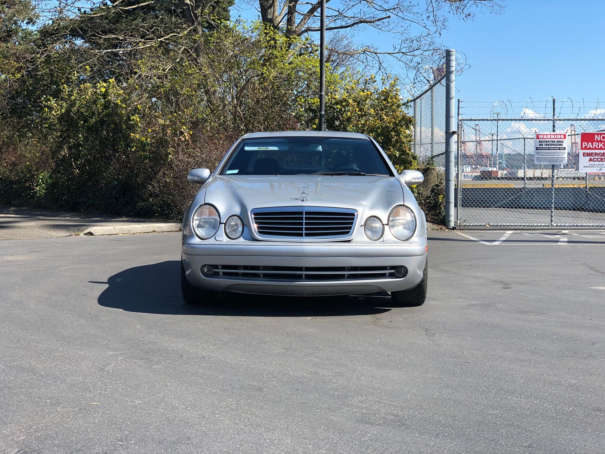2001 Mercedes-Benz CLK55 AMG - 2001 CLK55 AMG 75k miles - Used - VIN wdblj74g71f168273 - 8 cyl - 2WD - Automatic - Coupe - Silver - Seattle, WA 98116, United States