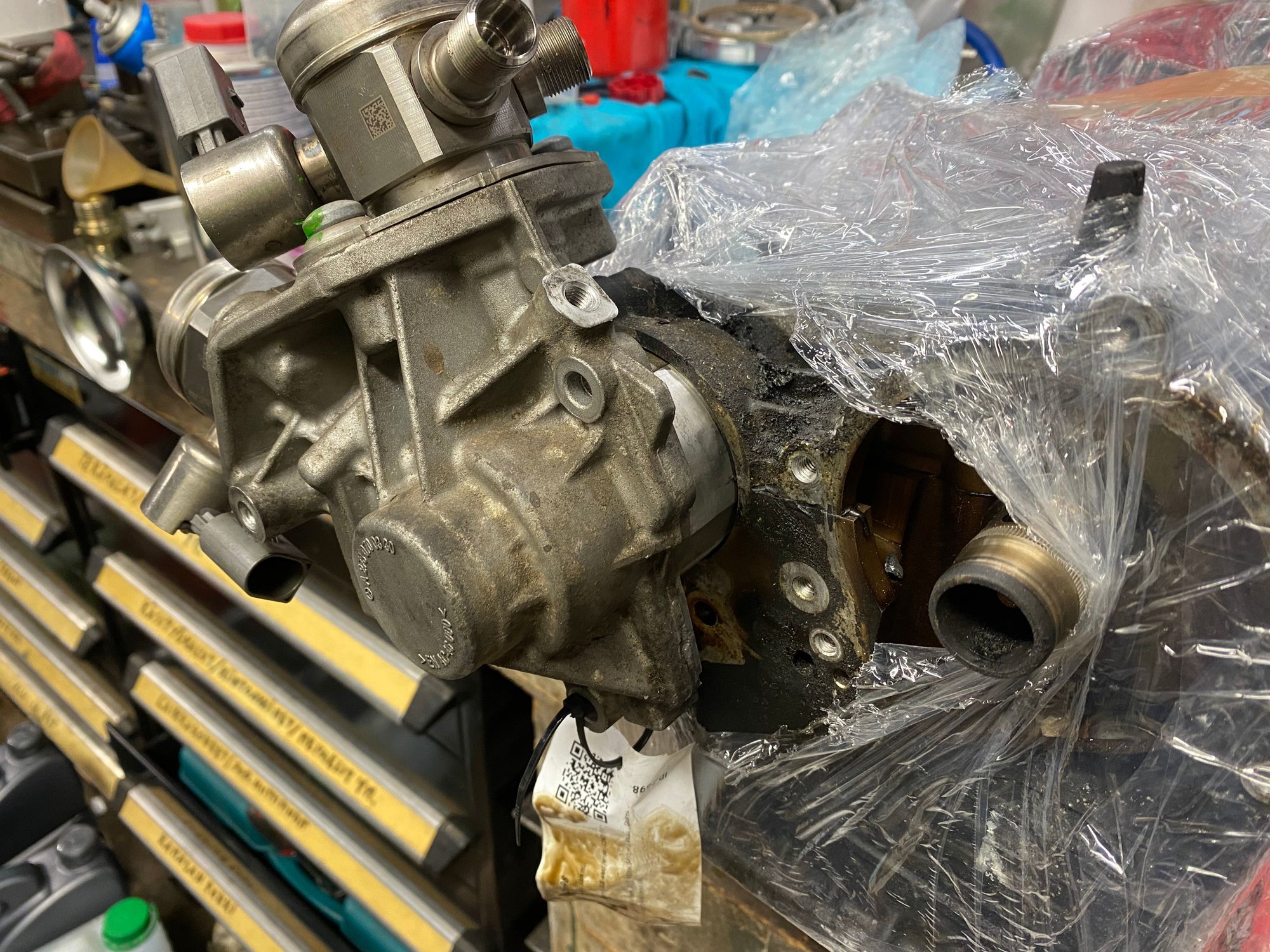 Pump test fitted to M276 head. 