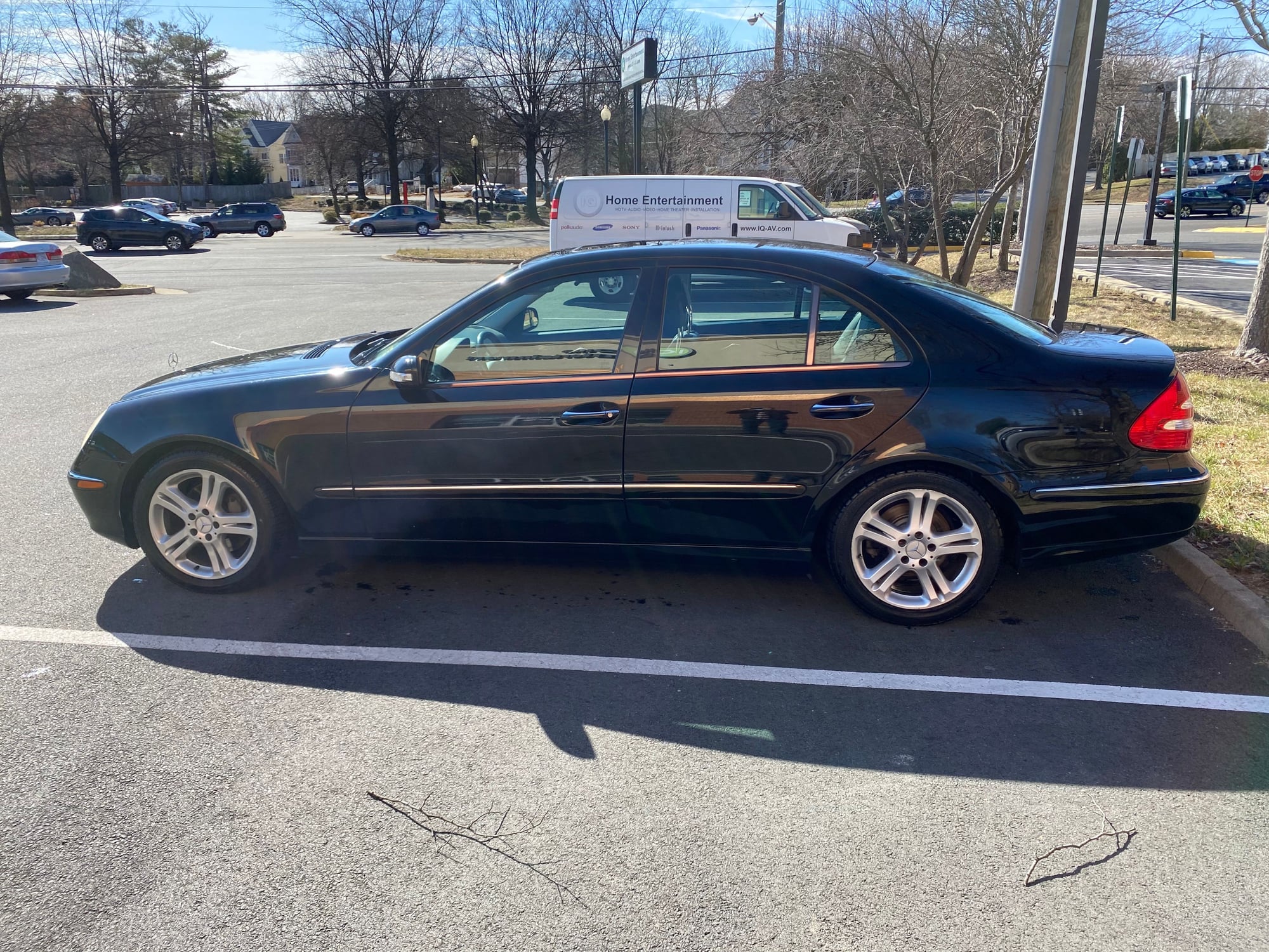 2005 Mercedes-Benz E500 - 2005 E500 black on black: A daily driver ready for you to take over. - Used - VIN WDBUF70J05A728046 - 146,500 Miles - 8 cyl - 2WD - Automatic - Sedan - Black - Annandale, VA 22003, United States