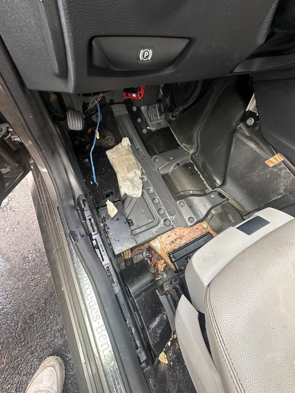 The Water and Ice in the Footwell