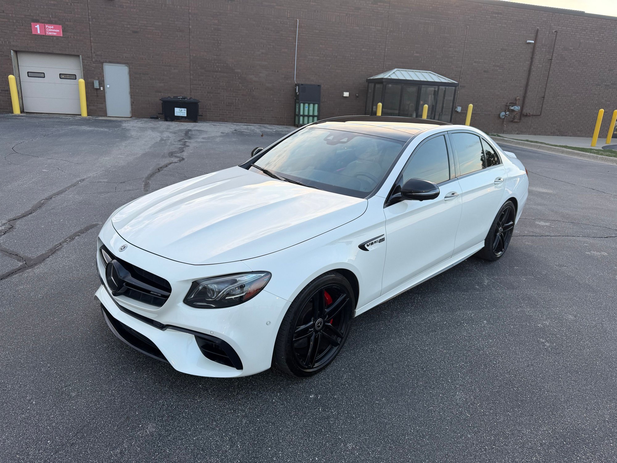 2020 Mercedes-Benz E63 AMG S - 2020 Mercedes Benz E63 AMG-S - Used - VIN WDDZF8KB0LA714962 - 64,000 Miles - 8 cyl - AWD - Automatic - Sedan - White - Rochester Hills, MI 48307, United States