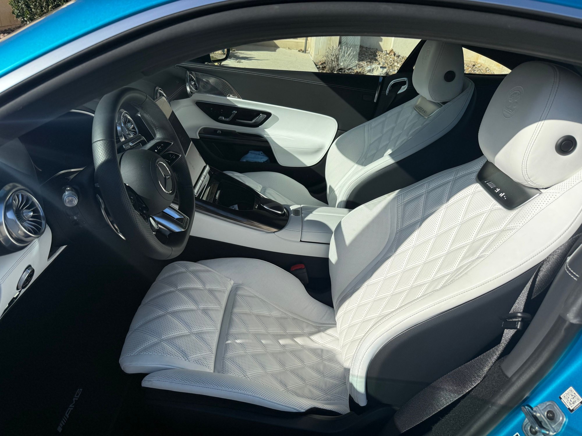 2024 Mercedes-Benz AMG GT - 2024 AMG GT 55 For Sale - Used - VIN W1KRJ8ABXRF002907 - 3,000 Miles - 8 cyl - AWD - Automatic - Coupe - Blue - San Antonio, TX 78255, United States