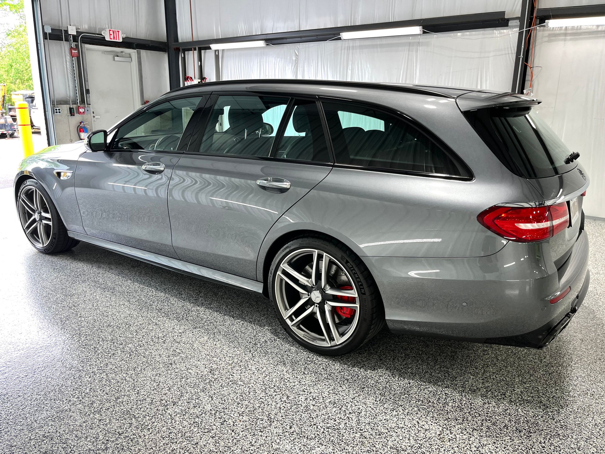 2018 Mercedes-Benz E63 AMG S - Immaculate 2018 E63 AMG S WAGON - Used - VIN WDDZH8KB3JA477889 - 33,189 Miles - 8 cyl - AWD - Automatic - Wagon - Gray - Princeton, MA 01541, United States