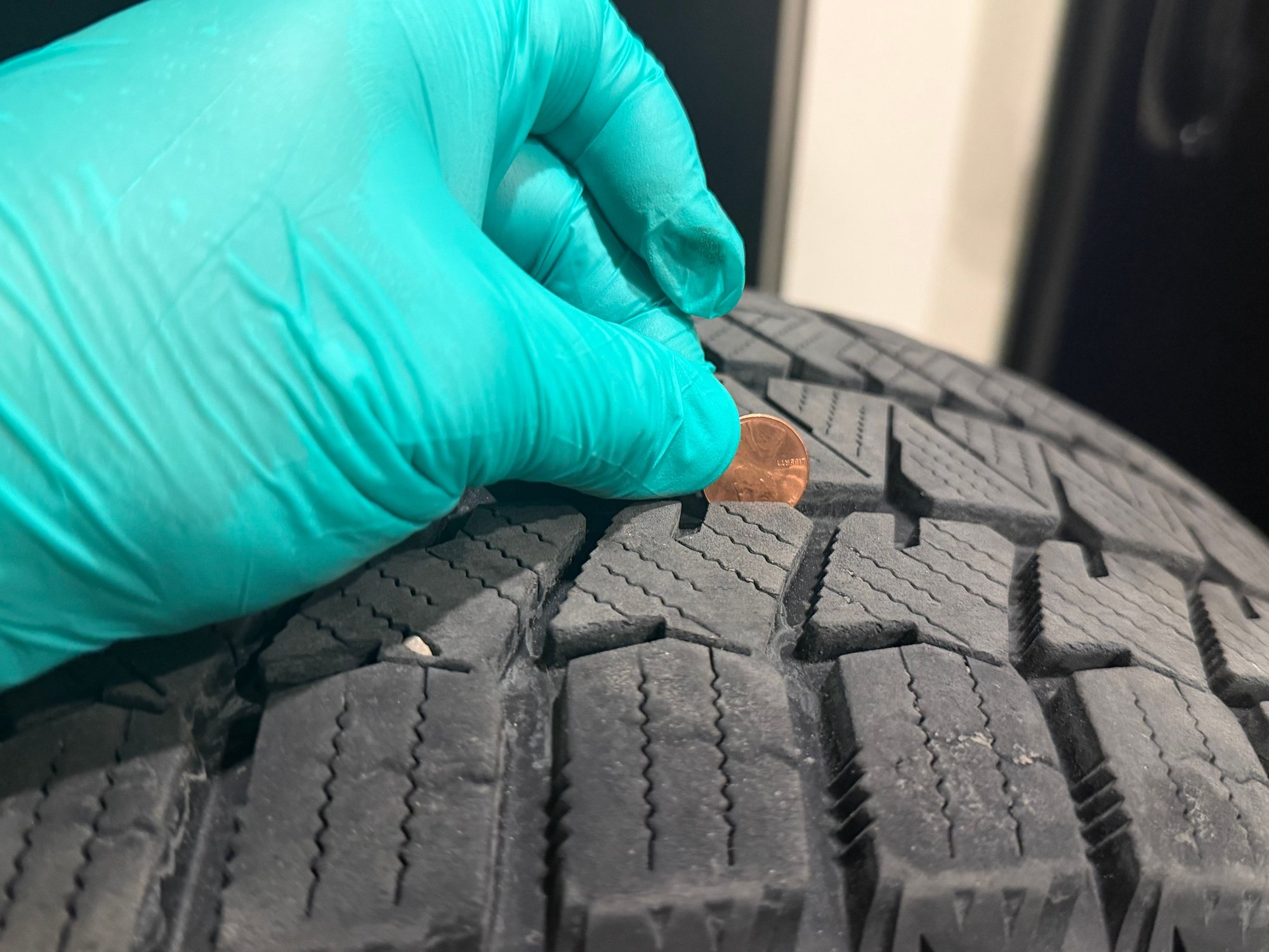 Wheels and Tires/Axles - 17 inch Snow tires Bridgestone Blizzak WS90 with Wheels GLB - Used - -1 to 2027  All Models - Bemidji, MN 56601, United States