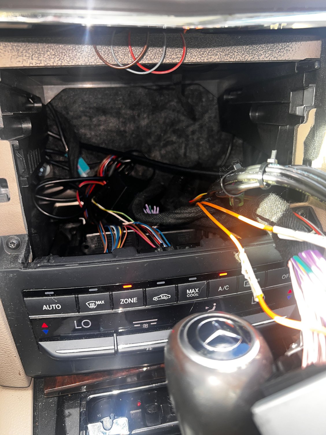 The wires post installation, the carplay kit does work.