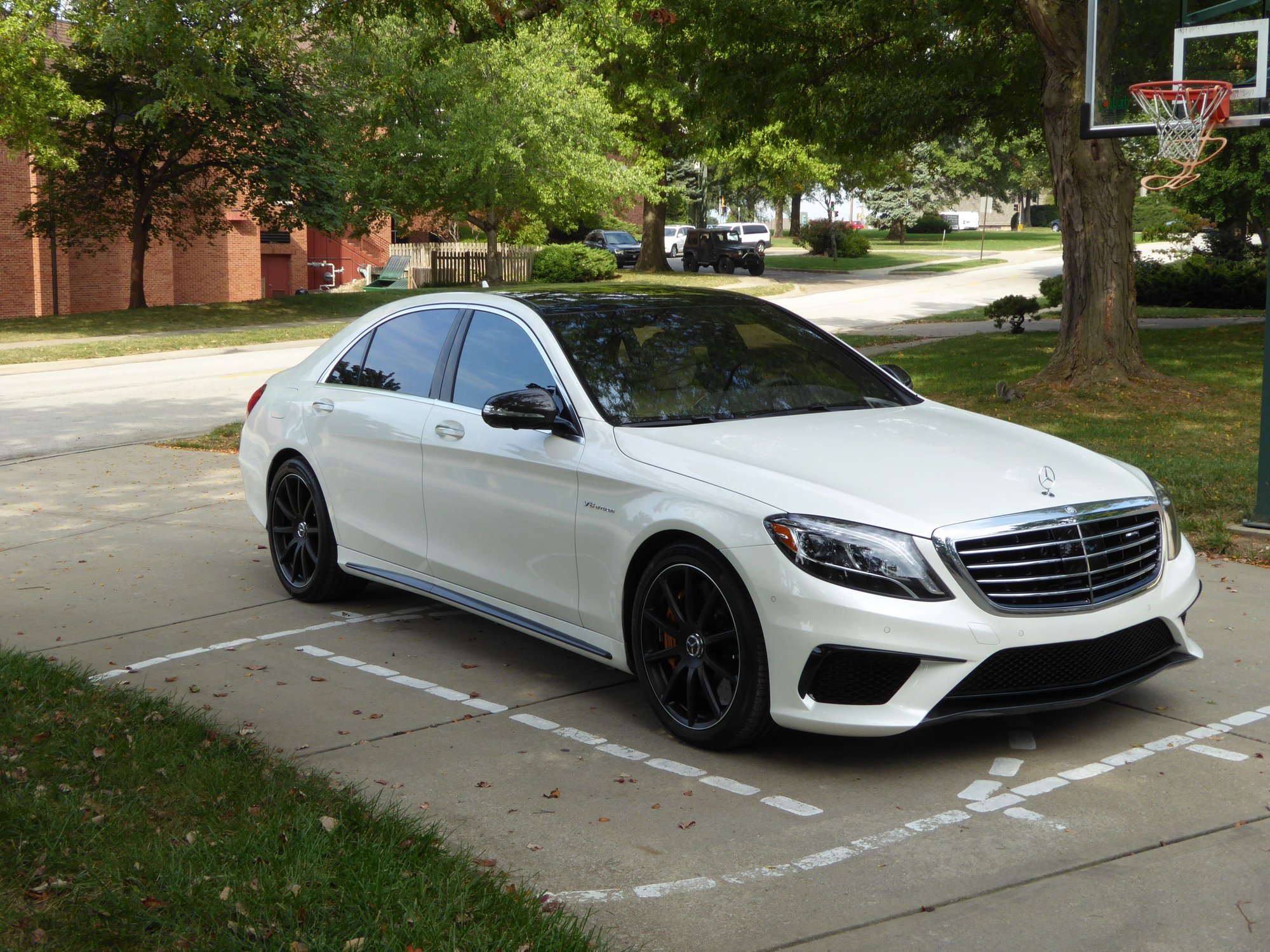 Mercedes Benz w222 AMG Р±РµР»С‹Р№