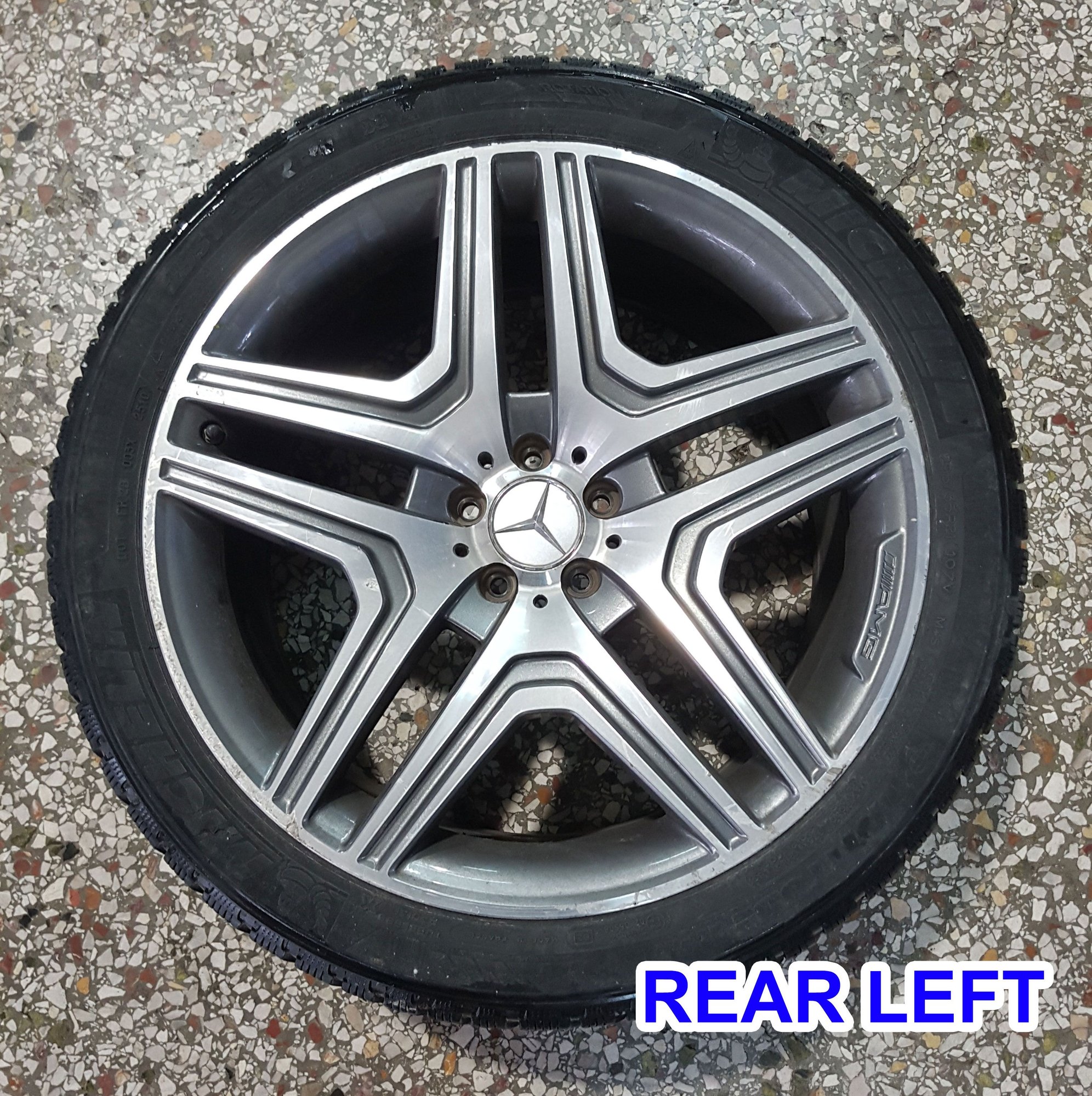 Wheels and Tires/Axles - Set of 4x Genuine AMG 21 Inch A1644015502 Need Repair - Used - 2006 to 2011 Mercedes-Benz ML63 AMG - Athens, Greece