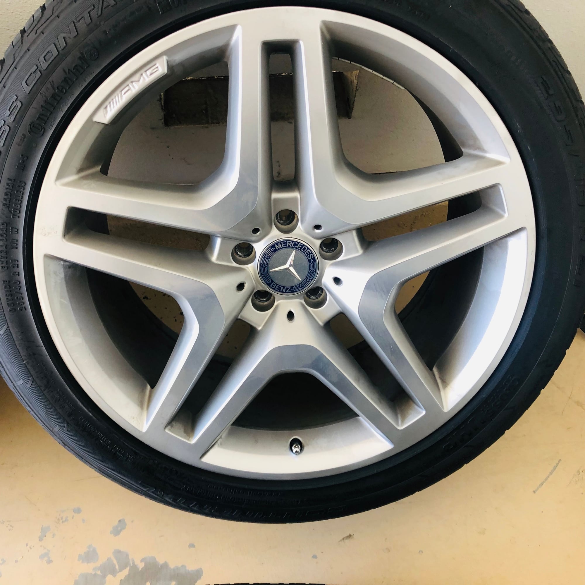 Wheels and Tires/Axles - 21"  GL 550 AMG WHEELS AND TIRES PERFECT CONDITION WITH TIRES 90% TREAD.  TAKE A LOOK - Used - All Years Mercedes-Benz GL550 - All Years Mercedes-Benz GLE350 - All Years Mercedes-Benz GLS450 - All Years Mercedes-Benz GLE300d - Irvine, CA 92618, United States