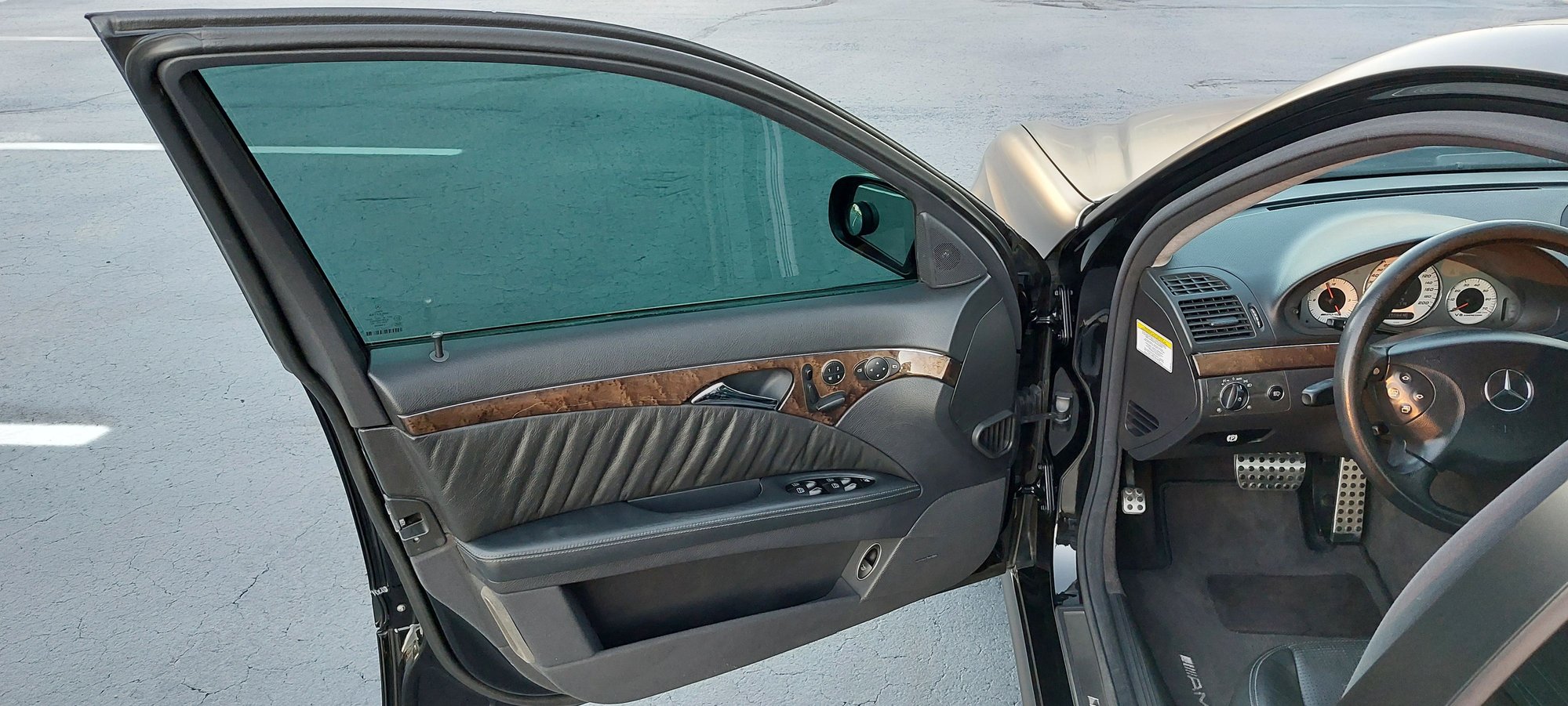 2006 Mercedes-Benz E55 AMG - 2006 E55 - Used - VIN WDBUF76J36A827503 - 115,900 Miles - 8 cyl - 2WD - Automatic - Sedan - Black - Fayetteville, NC 28304, United States