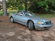 1998 SL500 In yard Missing panel