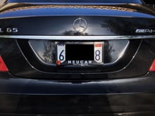 My father 2008 CL65 wearing the NeuCar Coach license plate bracket.