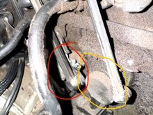 red one is the broken lever, yellow one seals are started to failing