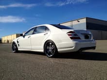 08' S550 ARCTIC WHITE (MY NEW BENZ)