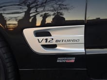 V12 Bi-Turbo Renntech