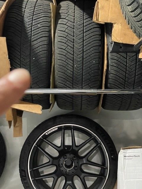Wheels and Tires/Axles - NEAR NEW E63 W213 OR S213 MICHELIN ALPIN 4 SNOW TIRE SET UP LESS THAN 500 MILES - Used - 2018 to 2023 Mercedes-Benz E63 AMG S - Long Grove, IL 60060, United States