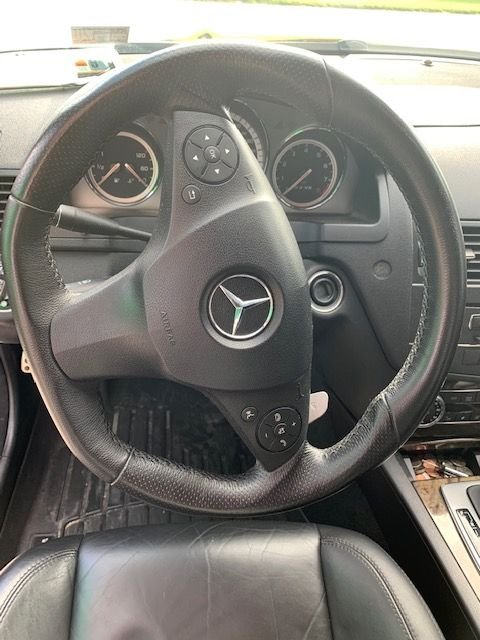 2009 Mercedes-Benz C63 AMG - 2009 (pre-facelift) Mercedes-Benz C63 AMG - Used - VIN WDDGF77X59F237625 - 107,000 Miles - 8 cyl - 2WD - Automatic - Sedan - Black - Pittsburgh, PA 15217, United States