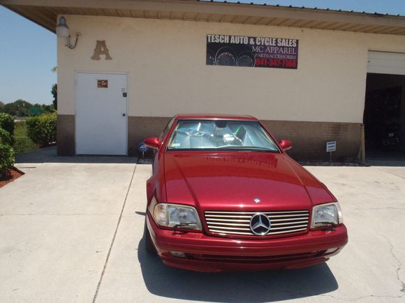 My 1999 SL 500 with 68,000 miles. The pic is from Apr 2014.