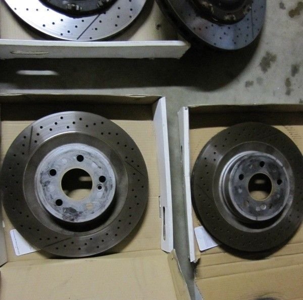 Brakes - AMG brakes set BBK 6 piston and 4 piston 360 and 330mm rotors - Used - All Years Mercedes-Benz All Models - Hong Kong