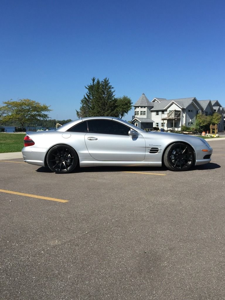 2006 Mercedes-Benz SL55 AMG - 2006 SL 55 AMG - Used - VIN WDBSK74FX6F114683 - 48,338 Miles - 8 cyl - 2WD - Automatic - Convertible - Silver - Laporte, IN 46350, United States