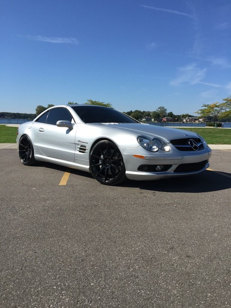 2006 Mercedes-Benz SL55 AMG - 2006 SL 55 AMG - Used - VIN WDBSK74FX6F114683 - 48,338 Miles - 8 cyl - 2WD - Automatic - Convertible - Silver - Laporte, IN 46350, United States