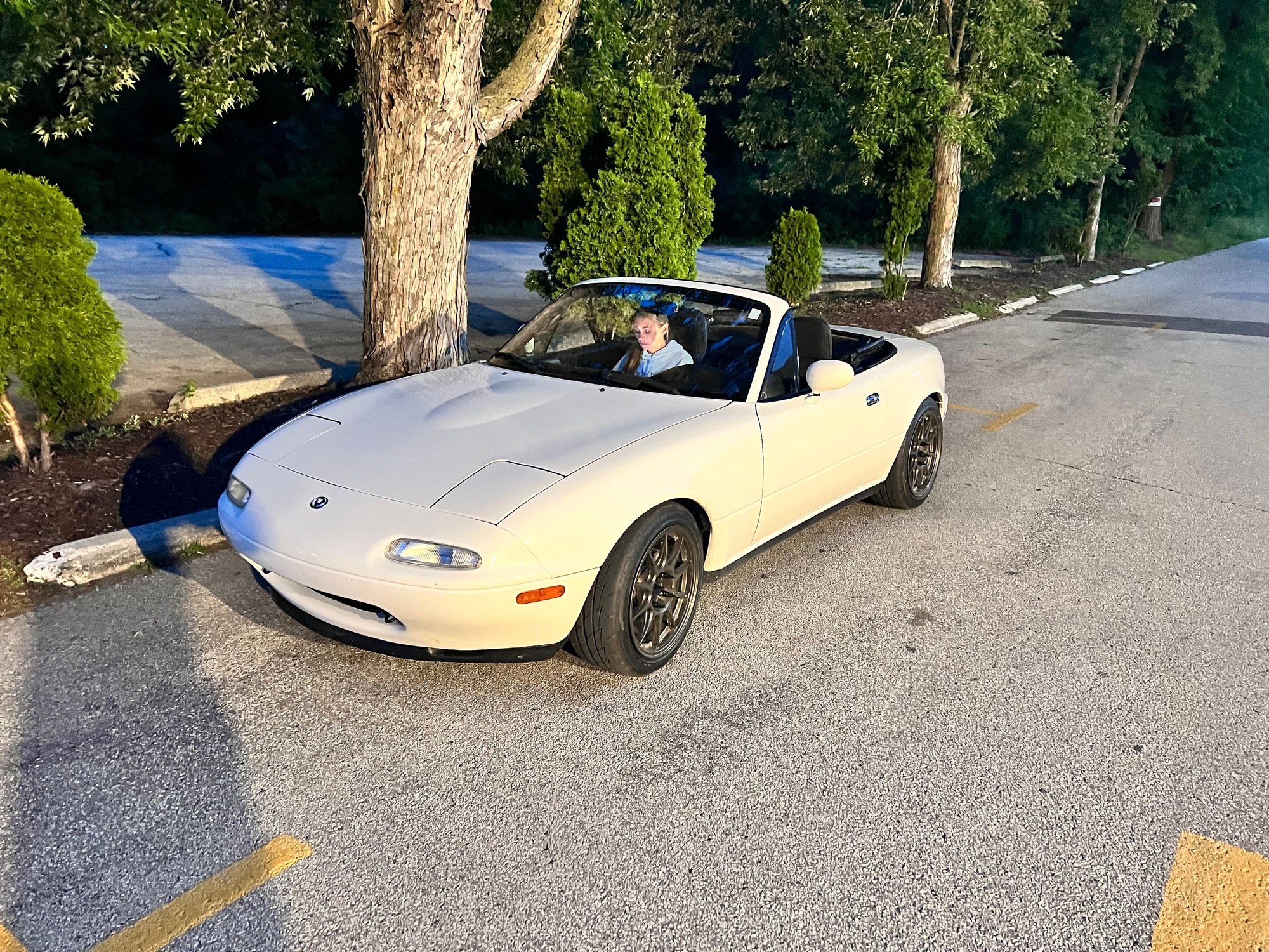 We were stranded after dinner.. wifey wasn�t to bad about it! Haha