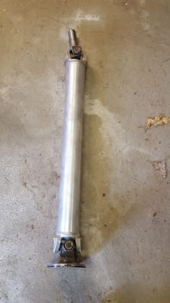 Aluminum driveshaft for a getrag rear diff conversion. see additional picture for minor damage. $275