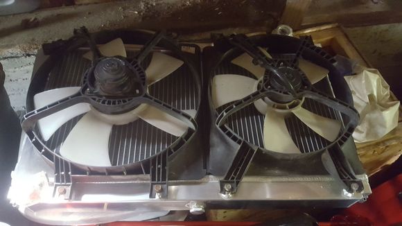 Swapped the fans onto the ebay radiator