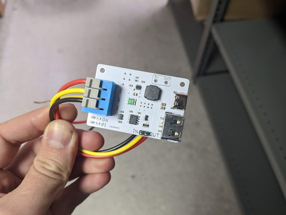 Power supply/shutdown circuit