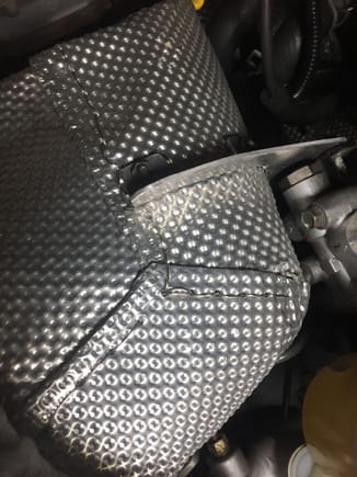 Dei aluminum ceramic aluminum sandwitch heat shield material