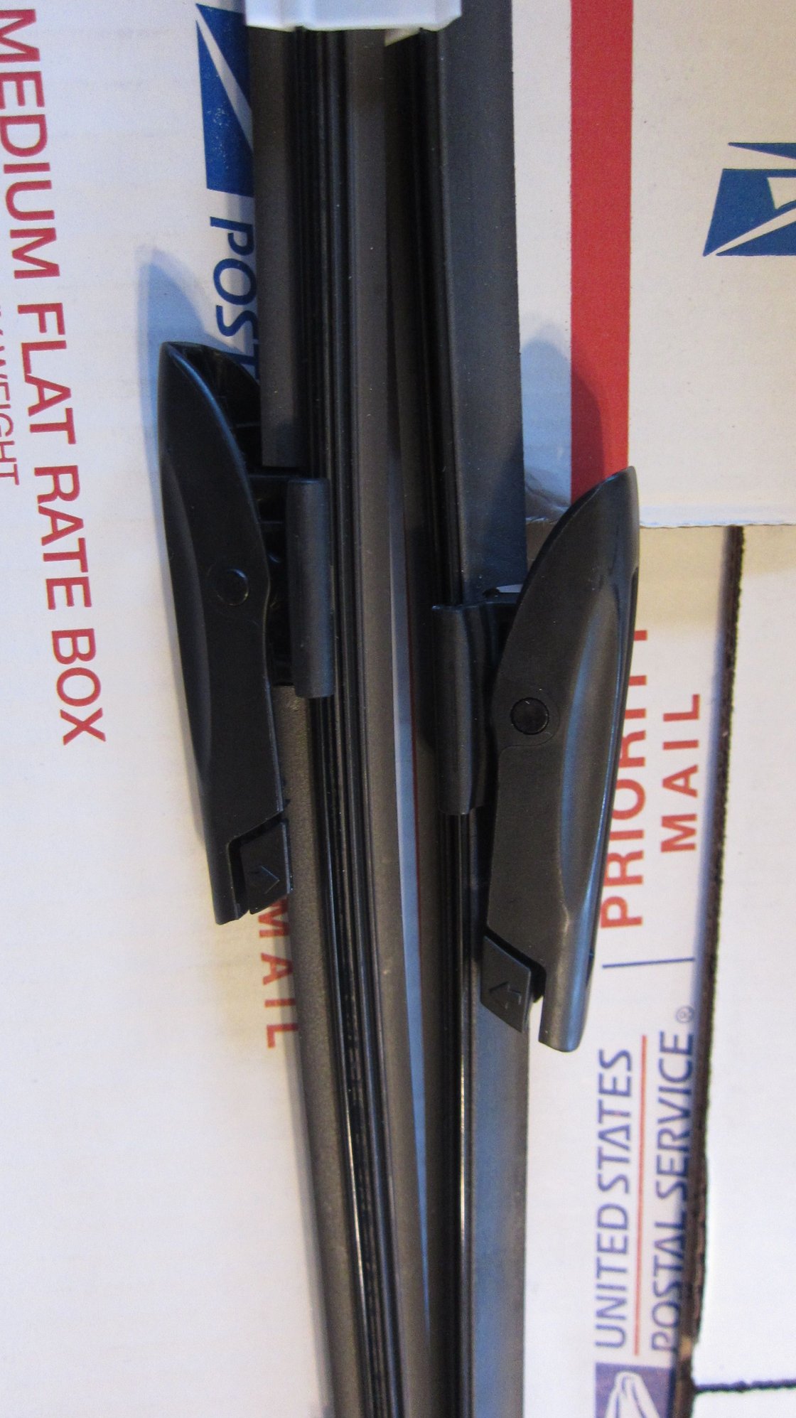 Miscellaneous - MINI Cooper Front Wiper Blades. Pair. 2013+ R55-R57. New. Genuine. - New - 0  All Models - Bryan, OH 43506, United States
