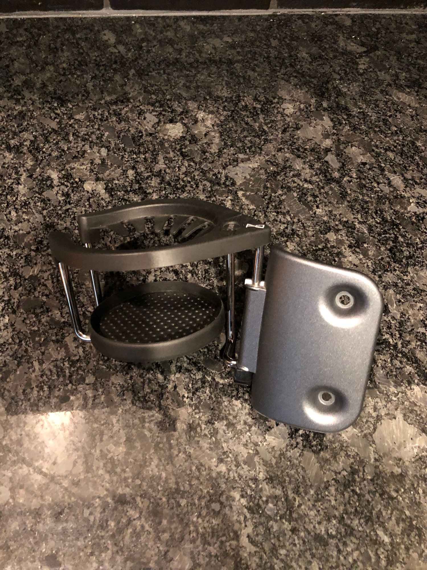 Interior/Upholstery - Gen 1 OEM Cupholder - free shipping in US - Used - 2002 to 2006 Mini R53: "Mk I" Mini Cooper S - Derby, KS 67037, United States