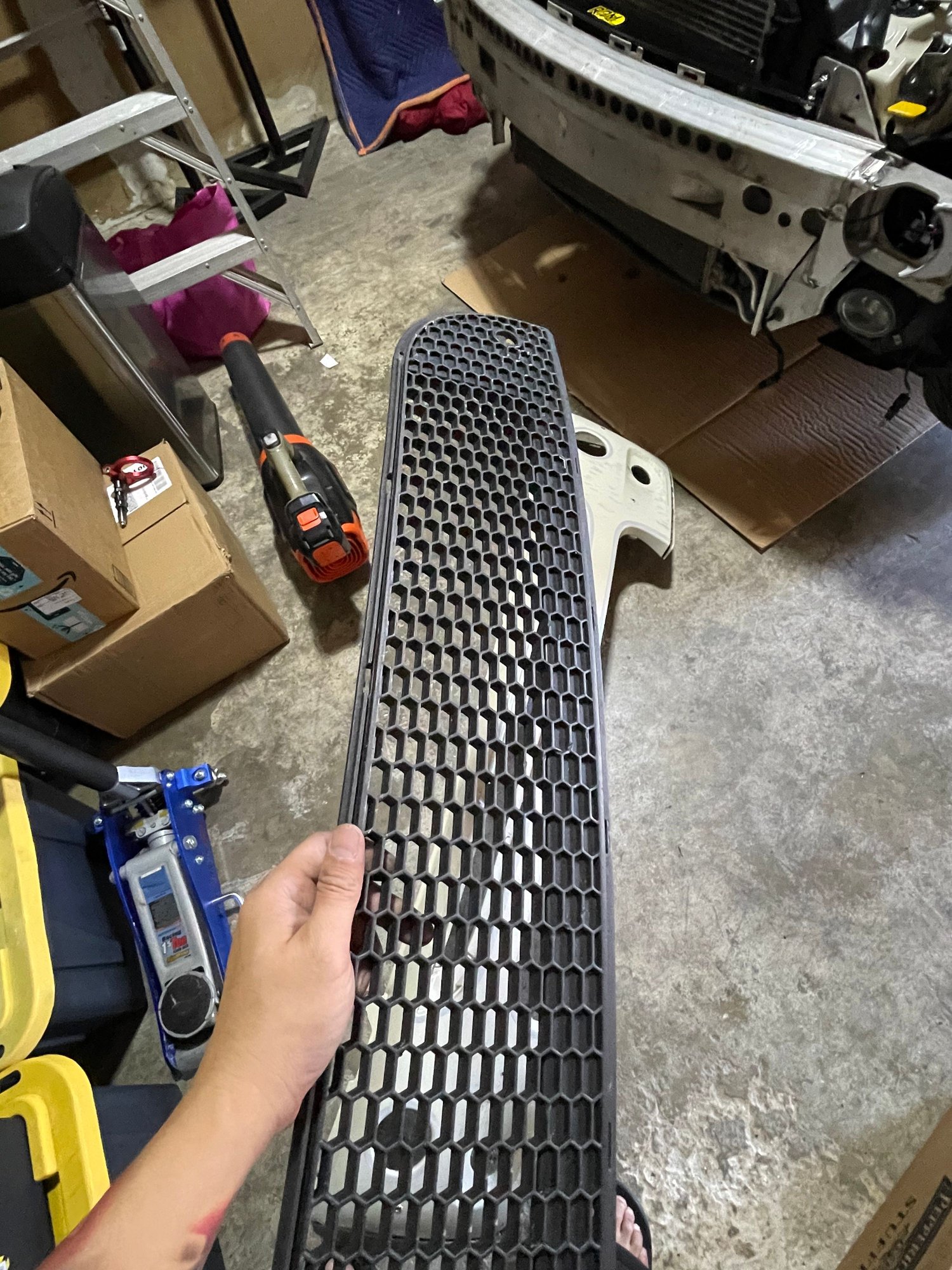 Exterior Body Parts - R53 jcw aero grill lower only and more - Used - 2002 to 2006 Mini R53: "Mk I" Mini Cooper S - 2002 to 2006 Mini R50: "Mk I" Mini One & Cooper - 2002 to 2006 Mini R52: "Mk I" Mini Convertible - St. Petersburg, FL 33714, United States