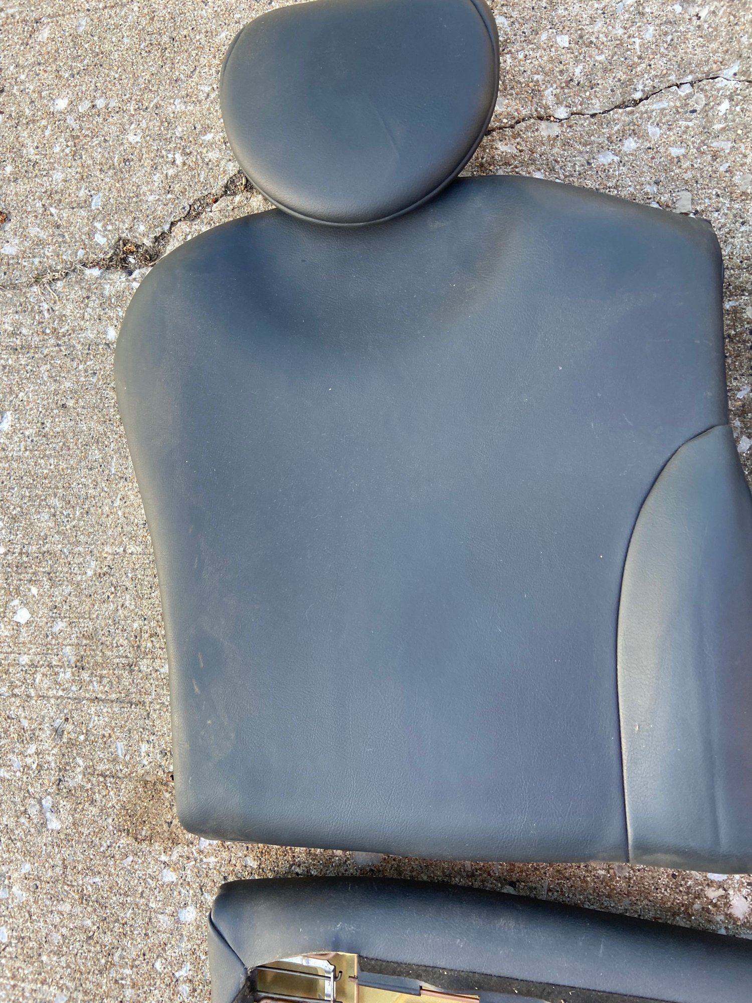 Interior/Upholstery - R50, R53 Rear Leather Seats - Used - 2002 to 2006 Mini R53: "Mk I" Mini Cooper S - Granite City, IL 62040, United States
