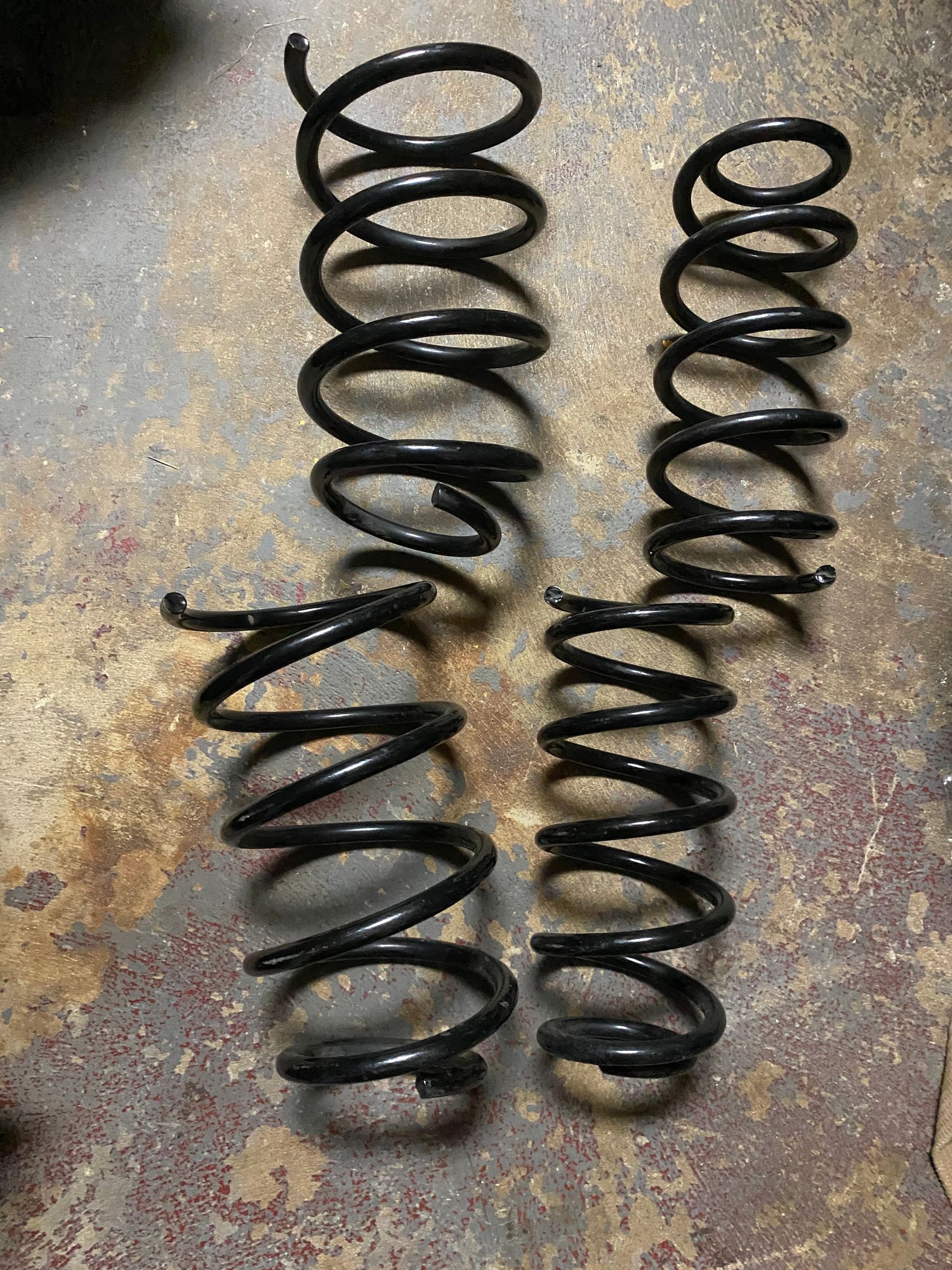 Steering/Suspension - OEM JCW Springs - Used - 2007 to 2013 Mini All Models - Somerset, NJ 08873, United States